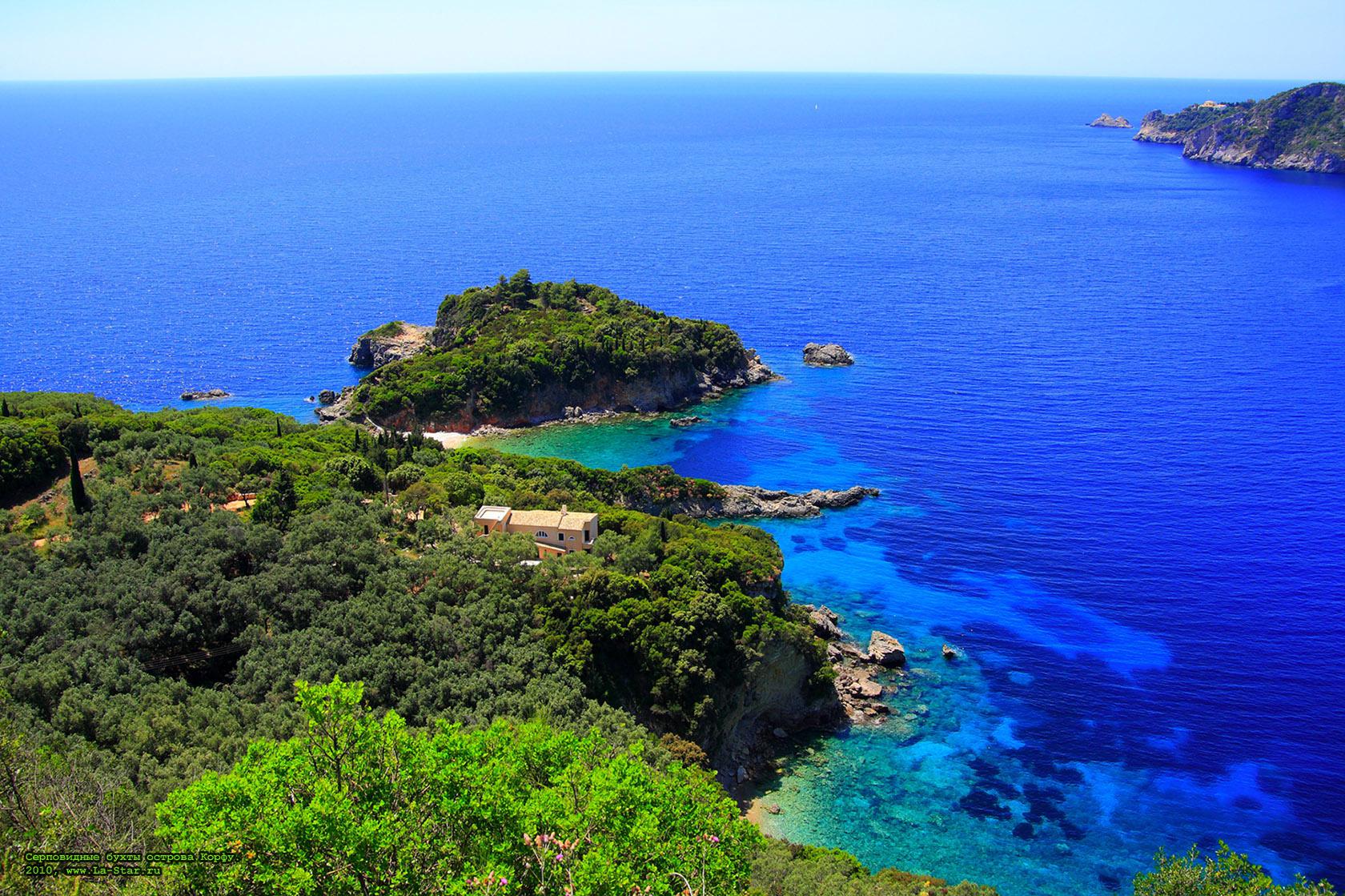 ����������� ����� ������� �����. 2010. :: Falcated bays of Corfy island.