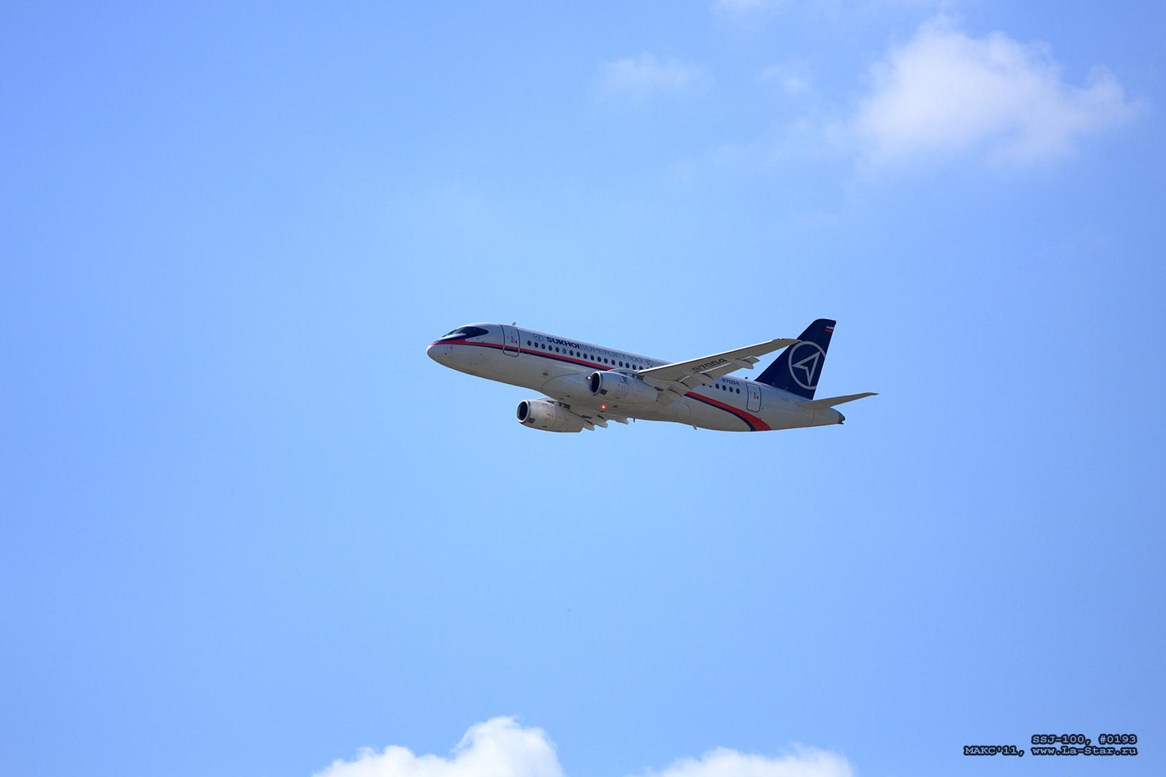 SSJ-100, #0193 :: SSJ-100, #0193