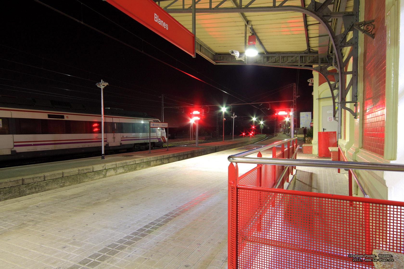 ������� �����. ������. :: Renfe Station. Blanes.